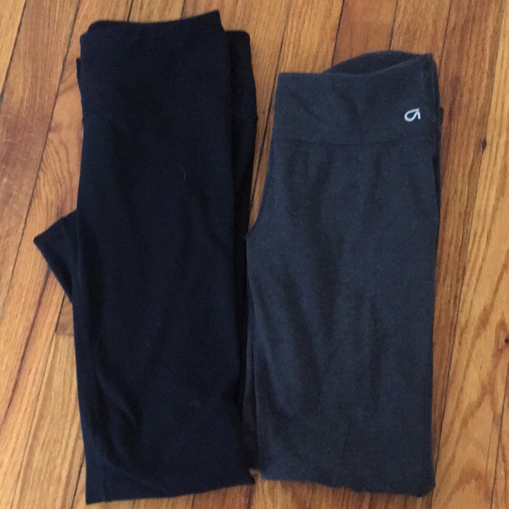 Bundle of 2 GapFit leggings size small